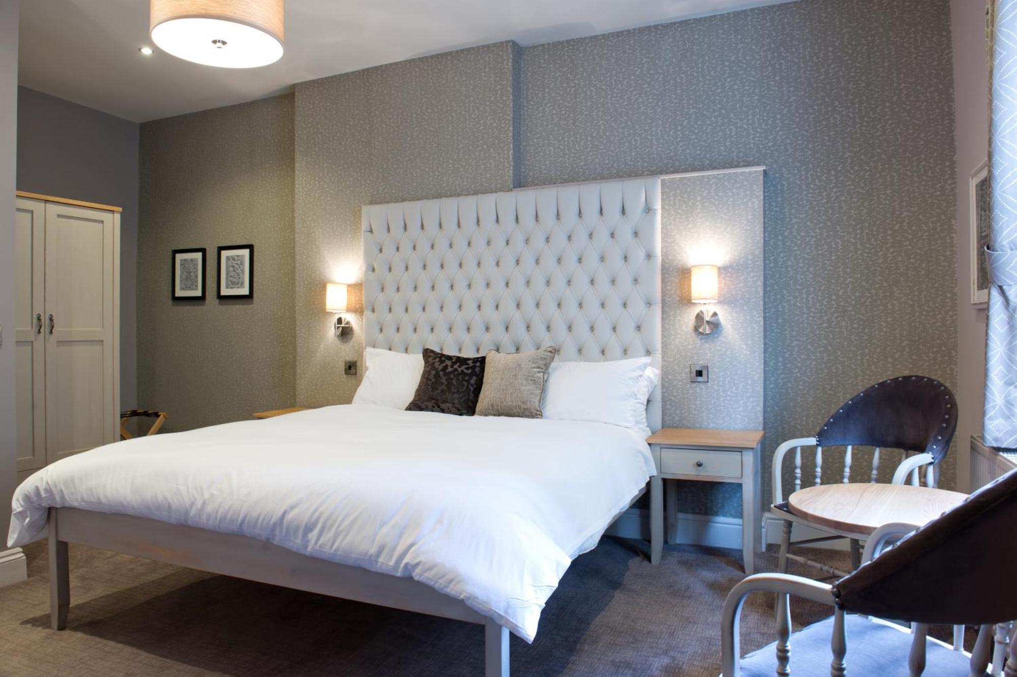 The County Hotel Хексем Номер фото