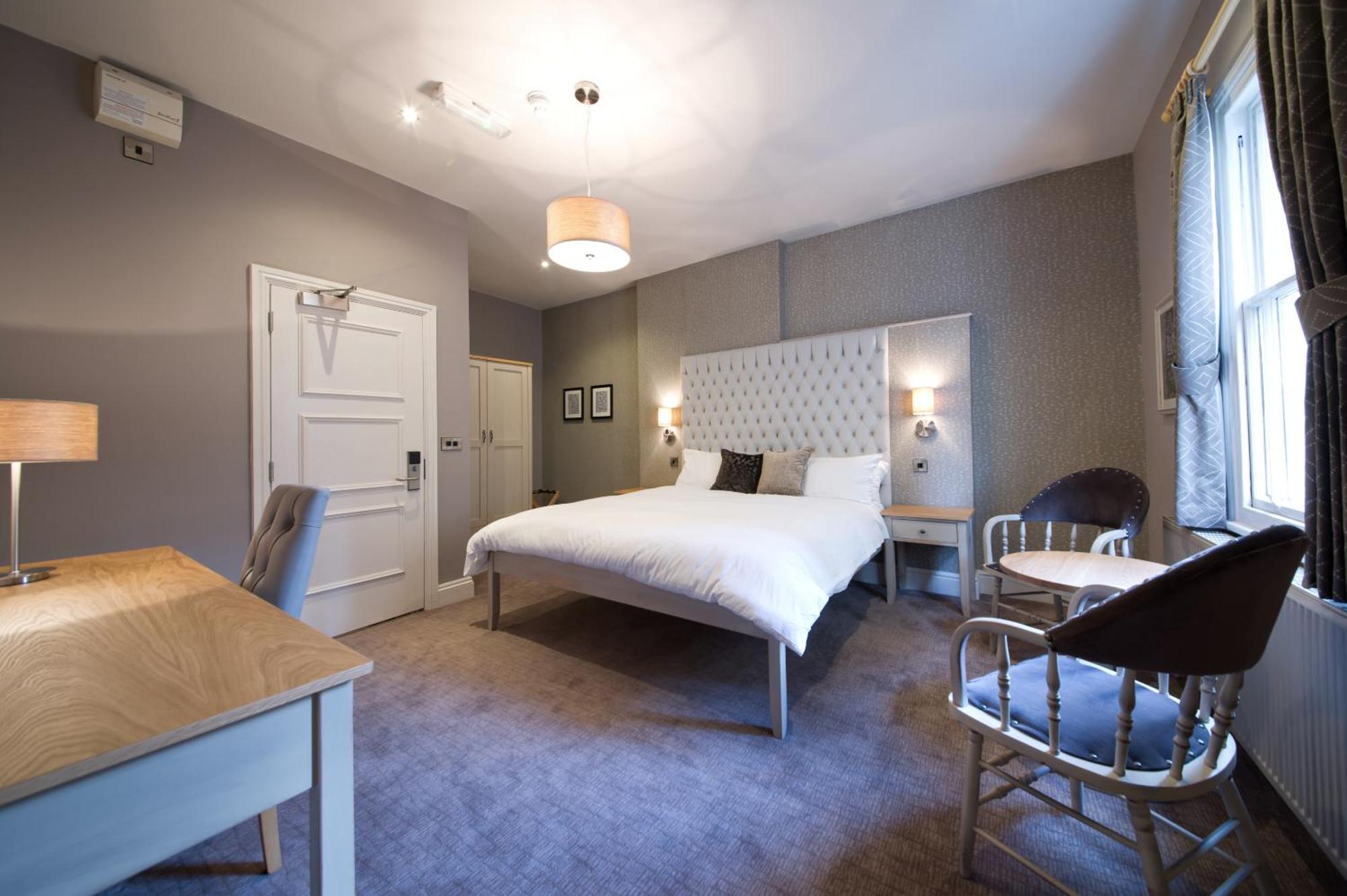 The County Hotel Хексем Номер фото
